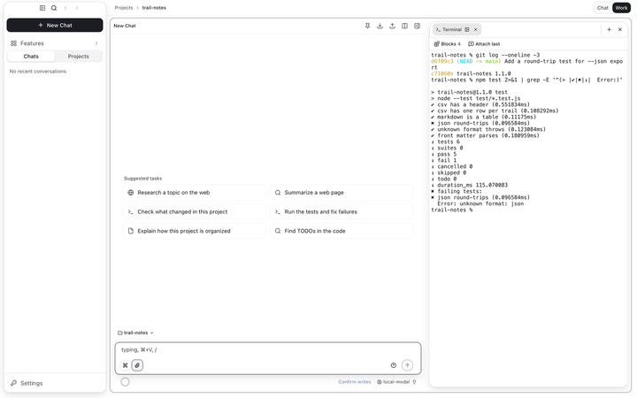 대화 옆 사이드 패널의 터미널. Blocks 4와 Attach last 버튼, git log와 실패한 테스트 1개가 있는 npm test 결과